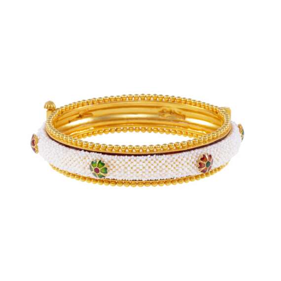 Al Sulaiman Jewellers 21K Gold Bracelet with Pearl & Mina Colour