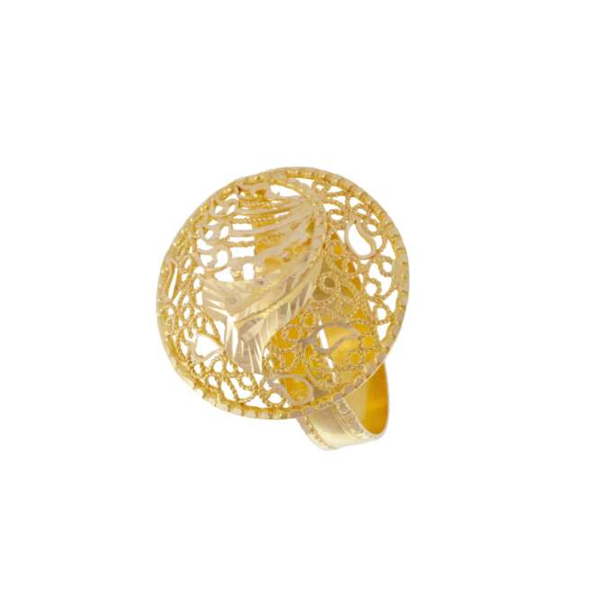 Al Sulaiman Jewellers elegantly designed 21K gold ring