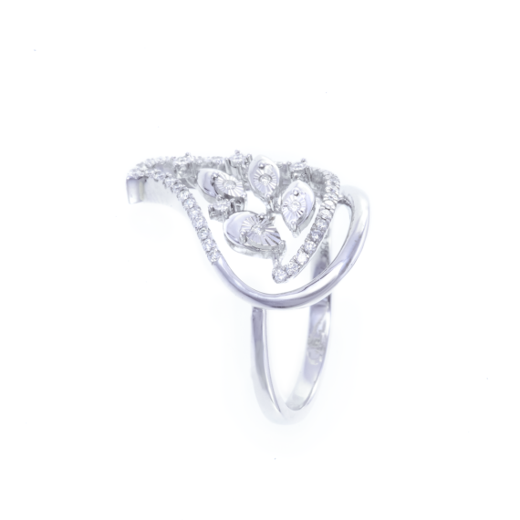 Al Sulaiman Jewellers 118K Diamond Ring