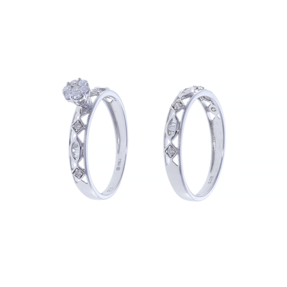 Al Sulaiman Jewellers Elegant 18K Diamond Wedding Ring